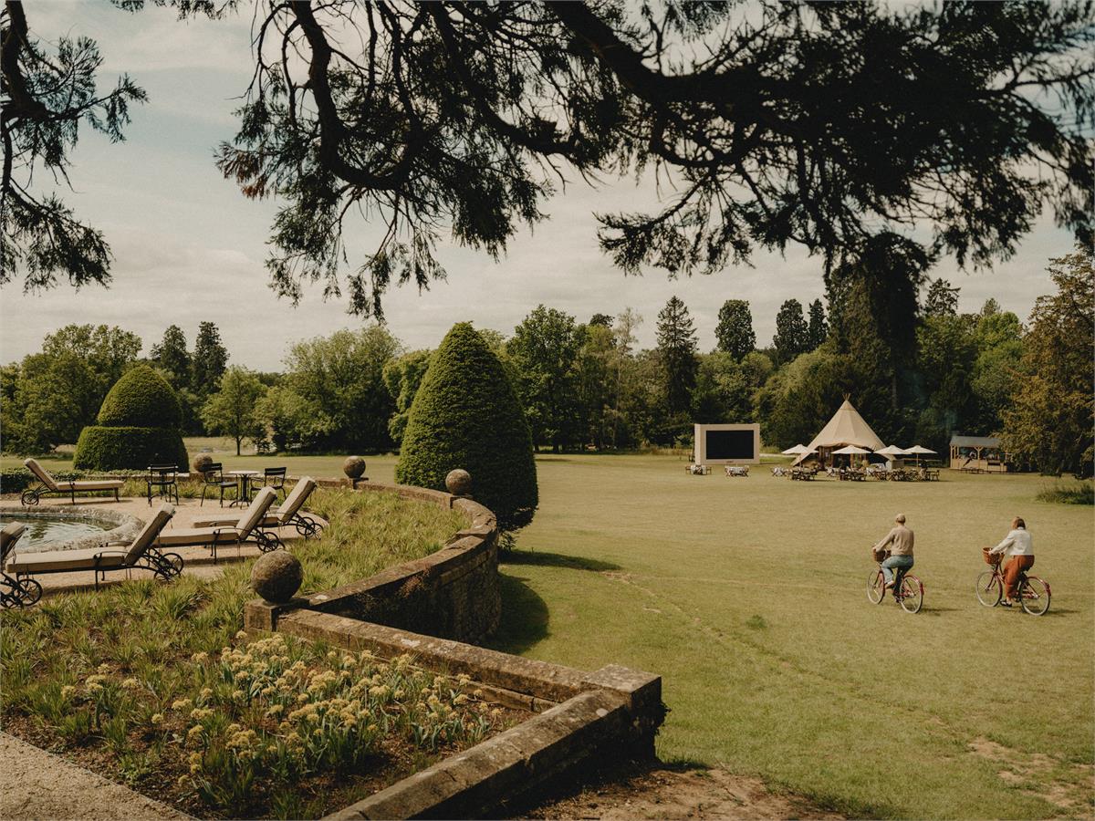 Redwood Lodge